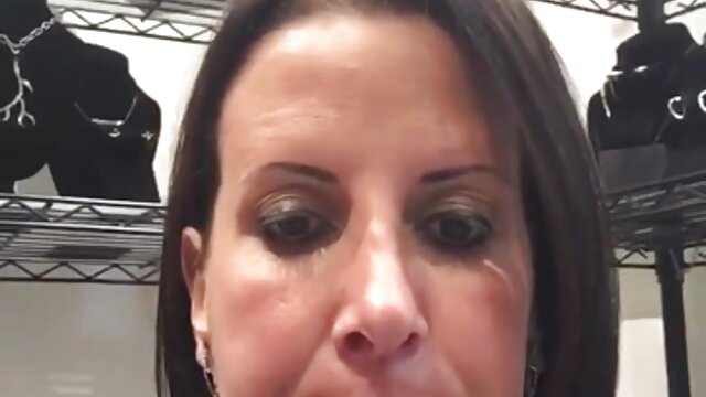 Collar chick baise sa chatte avec un gros film x gratuit massage gode